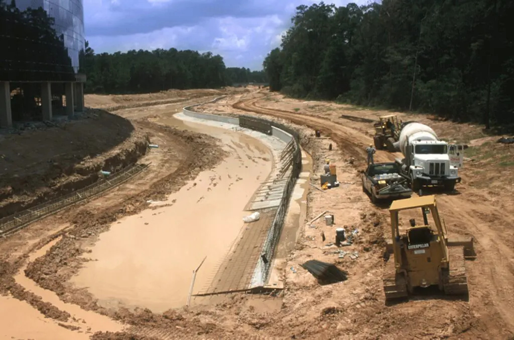 The Woodlands Waterway now serves as a linear park that connects residents, businesses, employees and visitors, enhancing our sense of community and providing inspiration for the entire region.