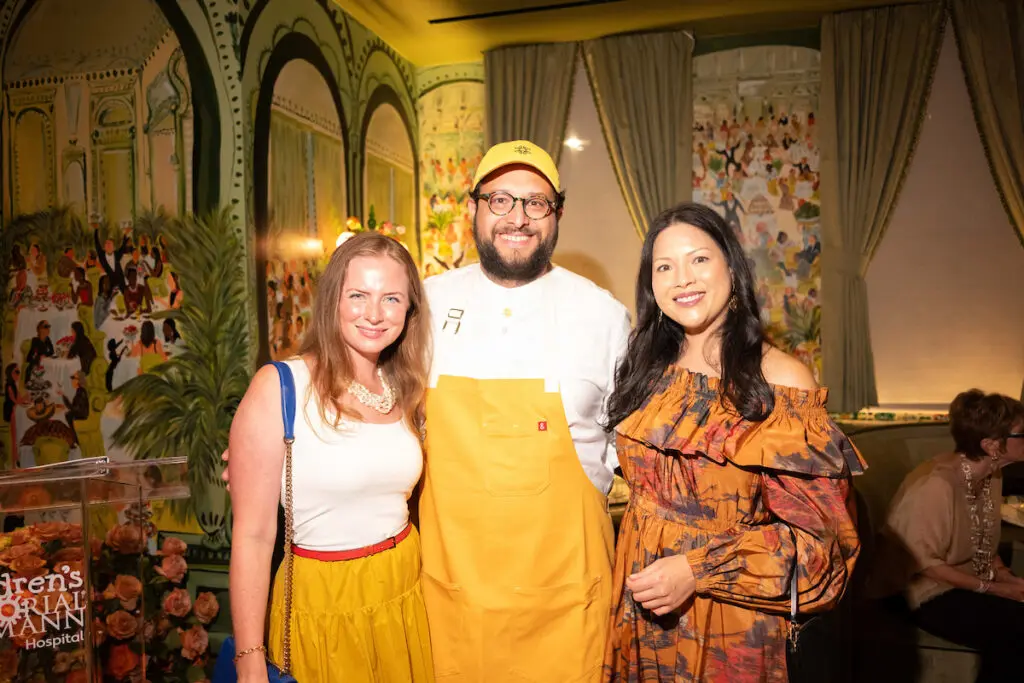 Anne Lee Phillips, Chef Felipe Riccio, Nancy Bihlmaier at Children's Memorial Hermann Hospital 'Meet Us at the Club' friend-raising event. (Photo by Daniel Ortiz)