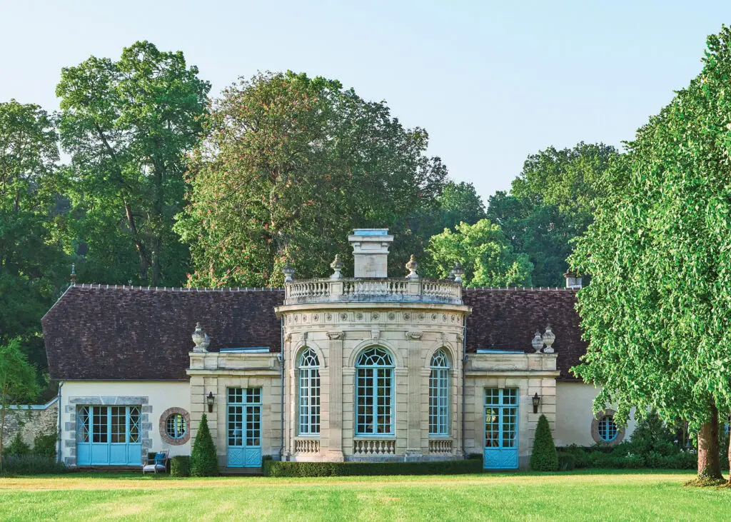 Timothy Corrigan will appear Monday, October 21 at David Sutherland showroom. Photo from his new book At Home in France: Inspiration and Style in Town and Country (Rizzoli) (Photo by Xavier Béjot)