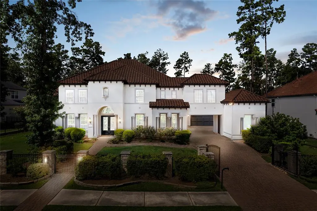 creekside-park-mansions