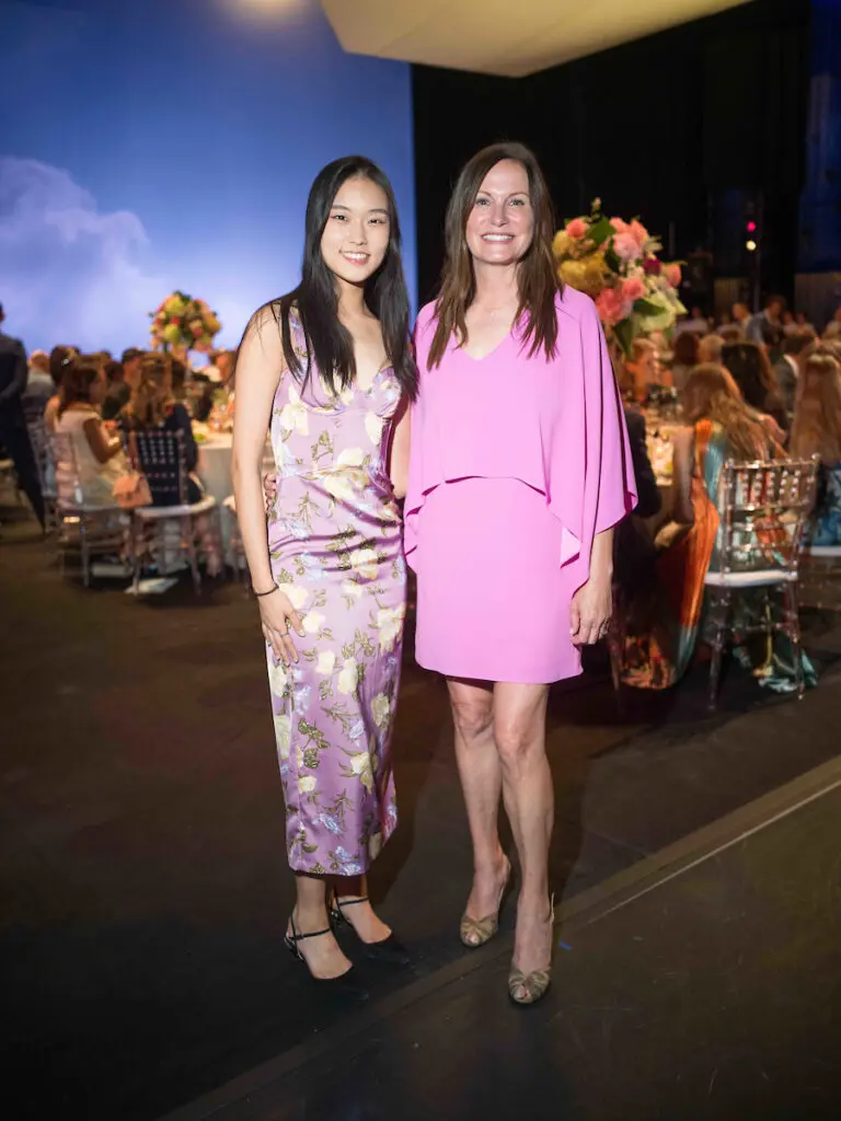 Danbi Kim, Cabrina Owsley at Houston Ballet's opening night dinner. (Photo by Daniel Ortiz)