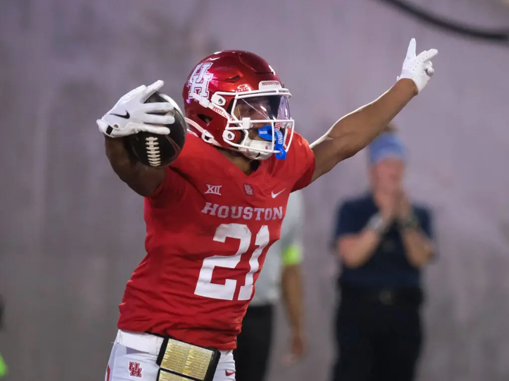 Stacy Sneed can be a big player buster for Wille Fritz's University of Houston team. (Photo by F. Carter Smith)