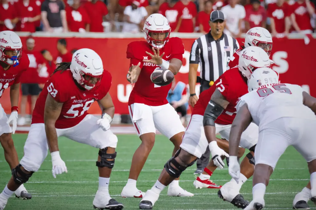 Donovan Smith knows he must keep his eye on the ball for UH football to have any chance to make some noise this season. (Photo by F. Carter Smith)