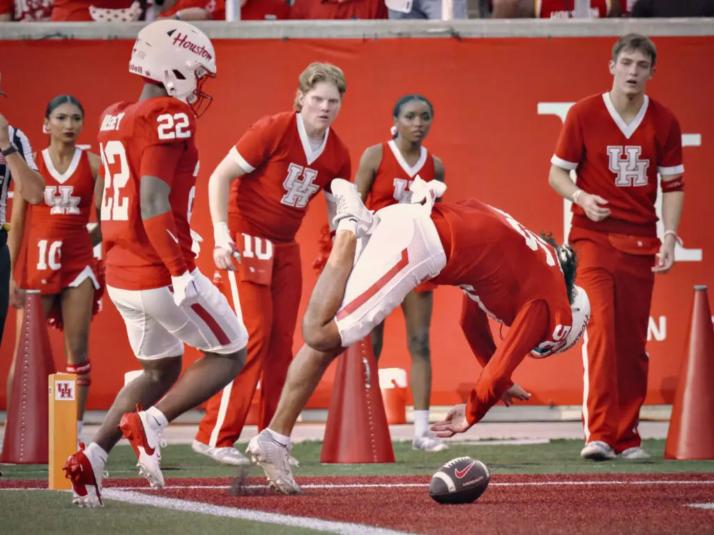 Some days even stopping a punt from rolling into the end zone is tough. University of Houston football must avoid rolling over itself this season. (Photo by F. Carter Smith)