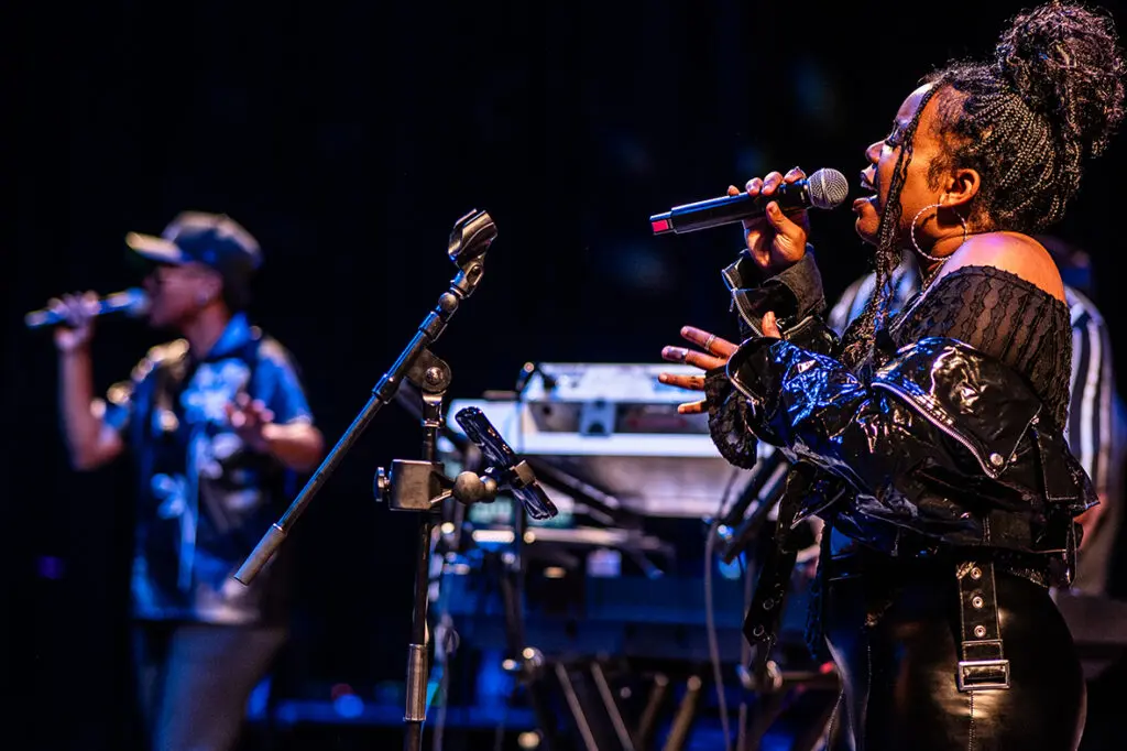 RC and the Gritz Perform (Photo by Can Turkyilmaz)