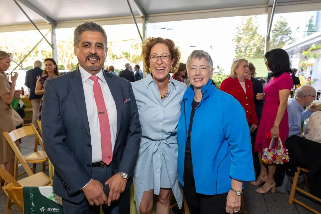 Arturo Michel, Laura Spanjian, Annise Parker at the Houston Parks Board annual luncheon (Photo by Jenny Antill)