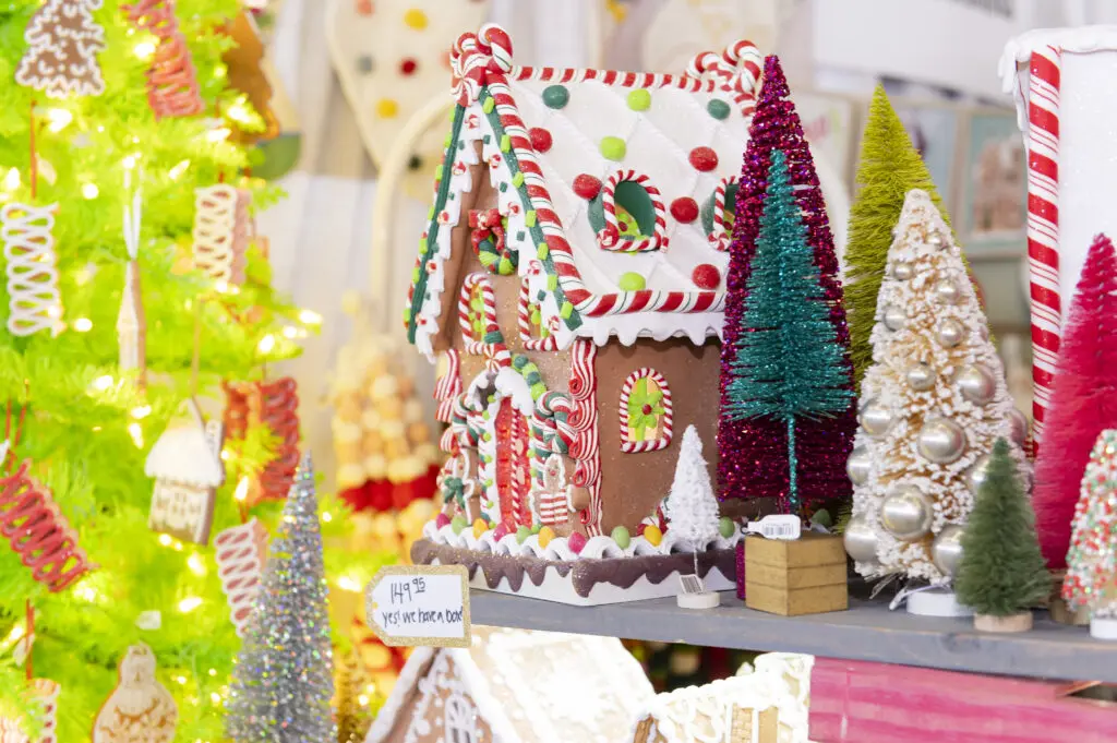 Beautiful holiday decor abounded! (Photo by Celeste Cass)