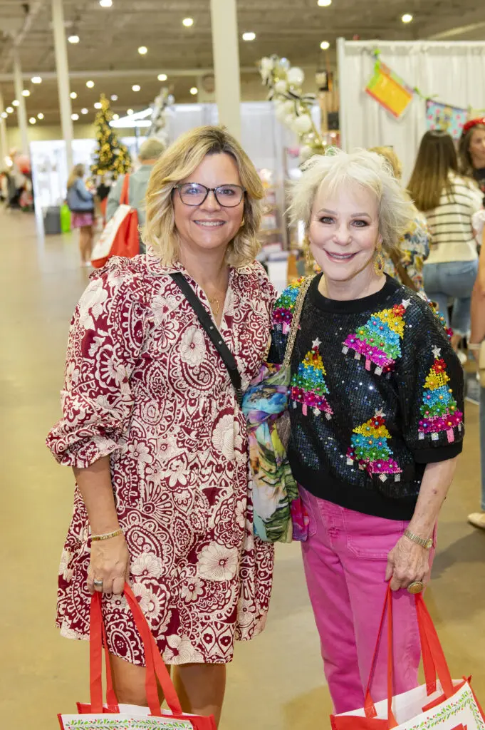 Kim Rollins and Kathy Dewbre (Photo by Celeste Cass)
