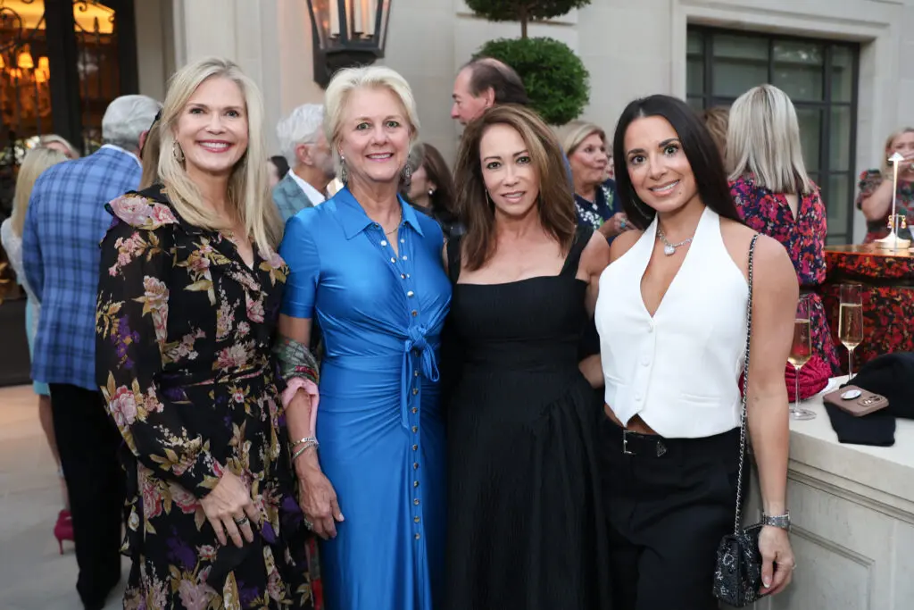 Amy Pierce, Elizabeth Swift, Lisa Duchman, Rachel Bagwell at the Memorial Herman Foundation dinner. (Photo by Priscilla Dickson)