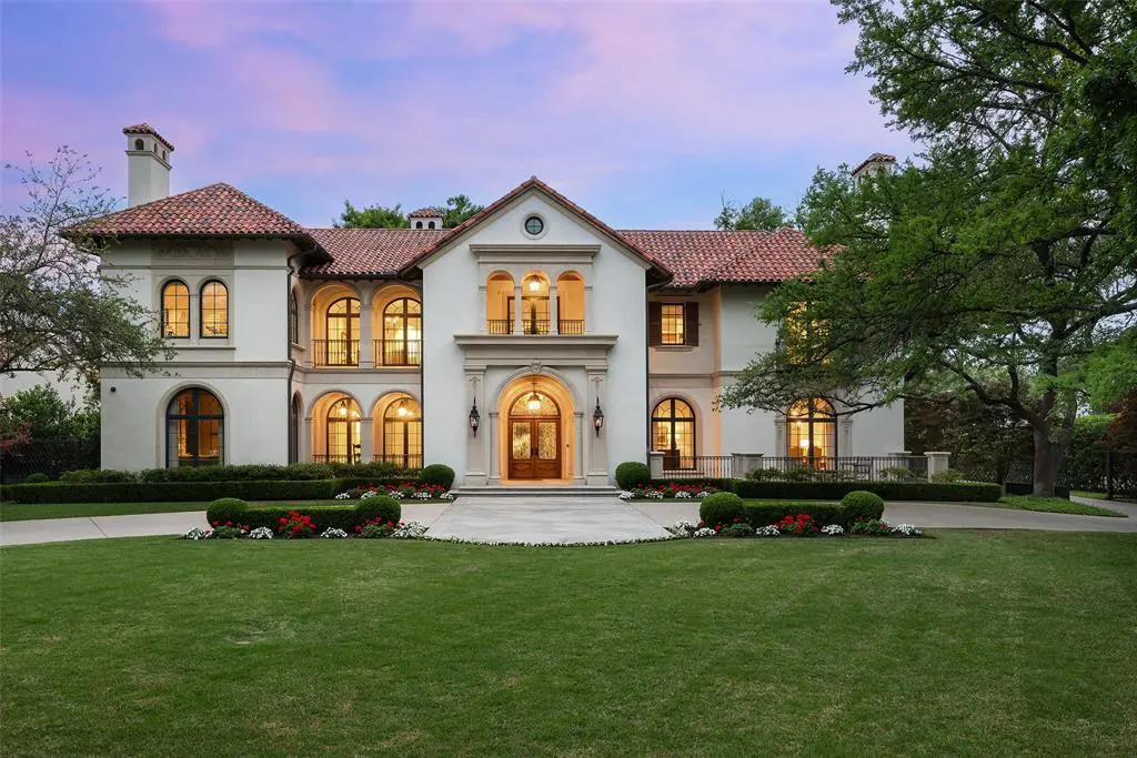 In Highland Park, 4307 Armstrong Parkway is for sale for $19,995,000. (Courtesy)
