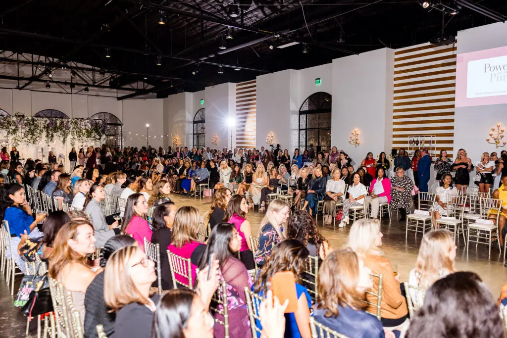 Four hundred supporters packed The Revaire for the Power of the Purse fundraiser benefiting Women's Resource.