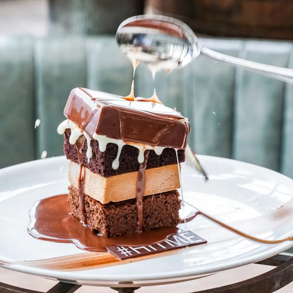 The Hit Me Cake at CATCH Dallas is a must-try dessert. (Courtesy of CATCH)