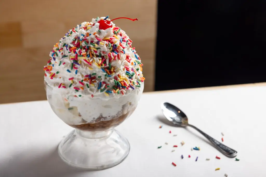After dinner, why not dig into a mighty hot fudge sundae for dessert? (Photo by Alex Staniloff)