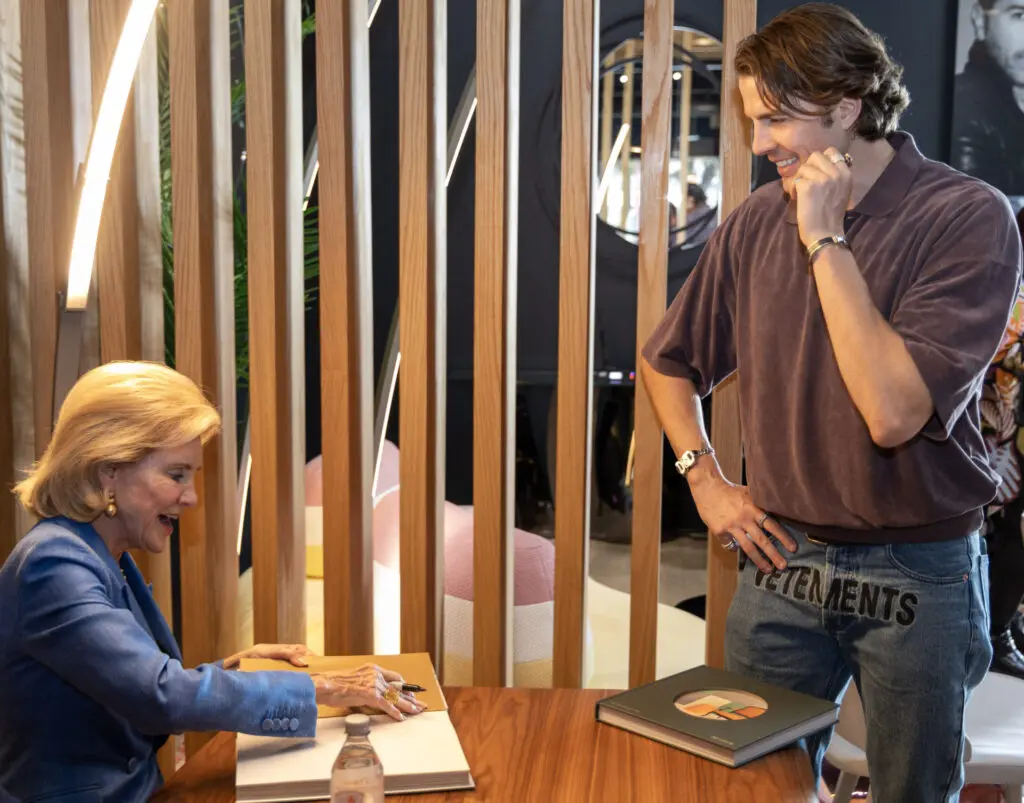 Emily Summers, Pete West at Roche Bobois (Photo by Jordan Geibel)