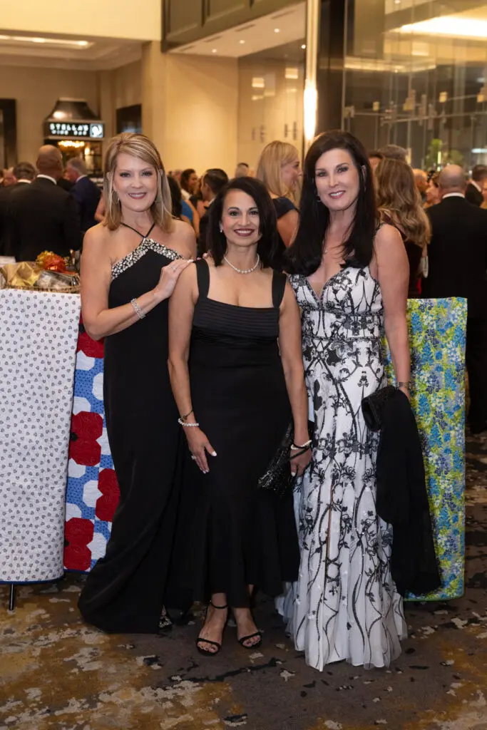 Molly Bobrow, Terri Ebel, Brenda Pattillo at the British American Foundation of Texas gala (Photo by Wilson Parish)