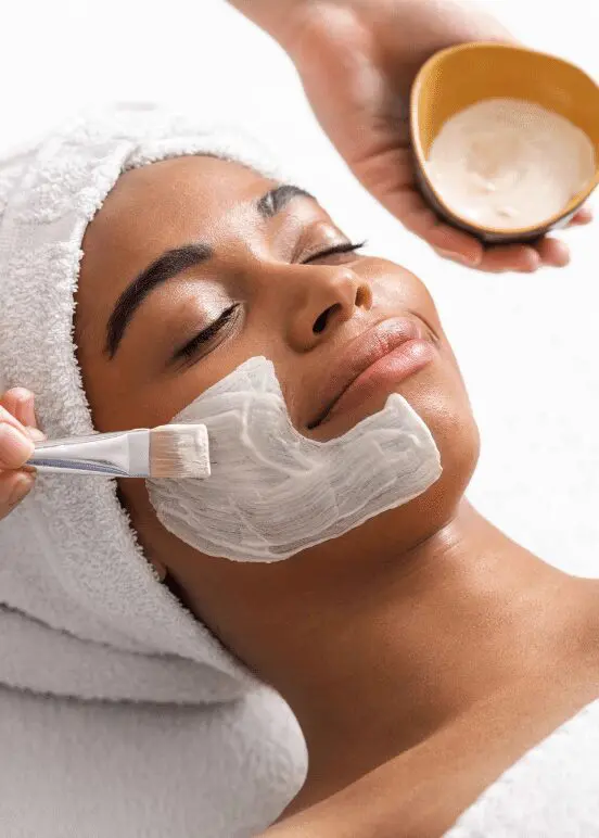 To Tip or Not to Tip — The Essential Guide to Navigating Unspoken MedSpa Etiquette