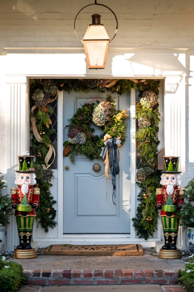 The Knapp home decorated by Taryn Proler of The Texas Poppy Co. for the Kappa Kappa Gamma Charitable Foundation 'Holiday Pilgrimage.' (Photo by Chris Bailey Photography) 