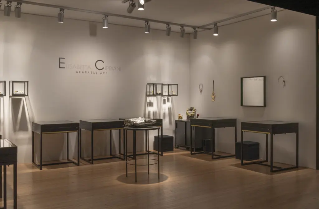 Elisabetta Cipriani Wearable Art seen at Salon Art + Design New York 2024, is among the confirmed exhibitors at Salon Art + Design Dallas in 2025. (Photo by Peter Baker)
