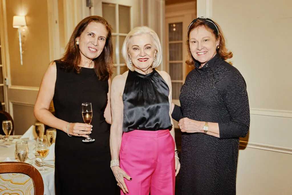 Vivianne Falco, Jo Furr, THS immediate past president Minnette Boesel at The Heritage Society's Evening of Heritage