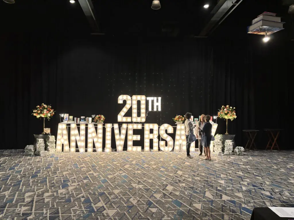 The John Cooper Signature Author Series celebrated its 20th anniversary on at The Woodlands Waterway Marriott with keynote speaker Lisa Jewell and a book sale event.