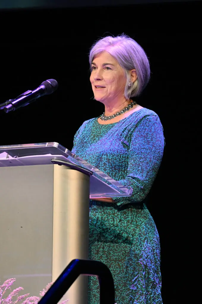 Ellen Richards accepts the Planned Parenthood Gertrude Shelburne Humanitarian Award on her sister Cecile's behalf. (Photo by Kristina Bowman Photography)