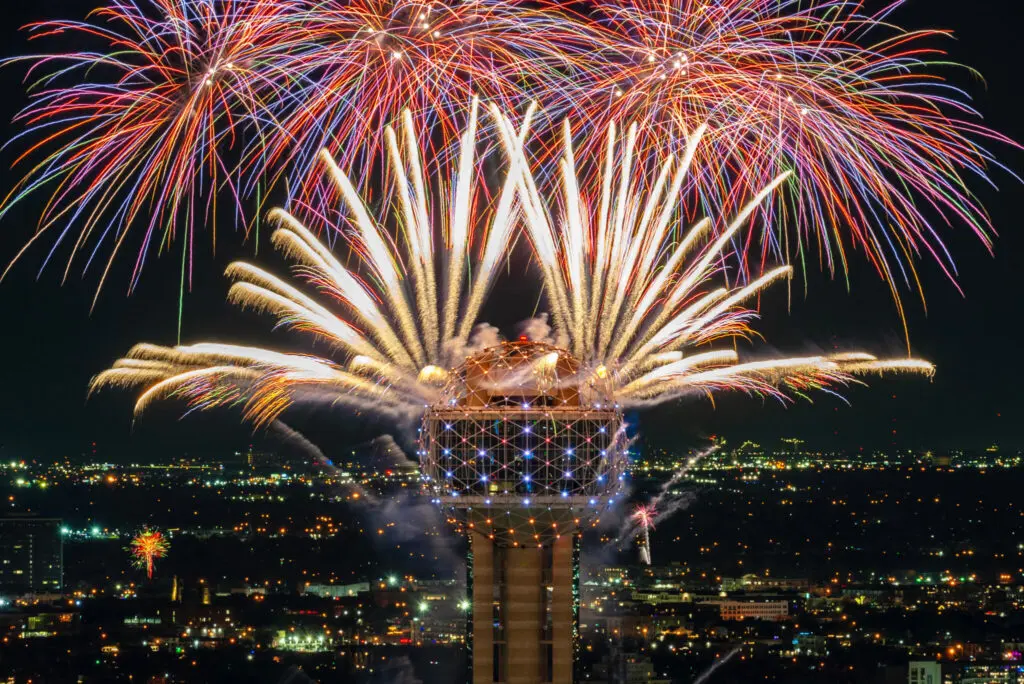 Though a popular tradition, fewer than half of Americans stick to their NYE resolutions. (Photo by Teresa Rafidi)