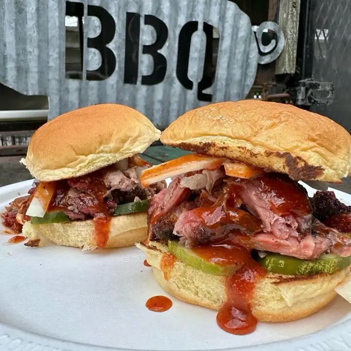 Delicious sliders from Tejas Chocolate + BBQ, showcasing the perfect blend of flavors that earned them Michelin recognition. (Photo courtesy Tejas Chocolate + BBQ)