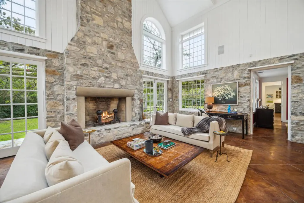 The charming great room at 8899 Sandringham in Houston's Bayou Woods subdivision (Photo by TK Images/Compass)