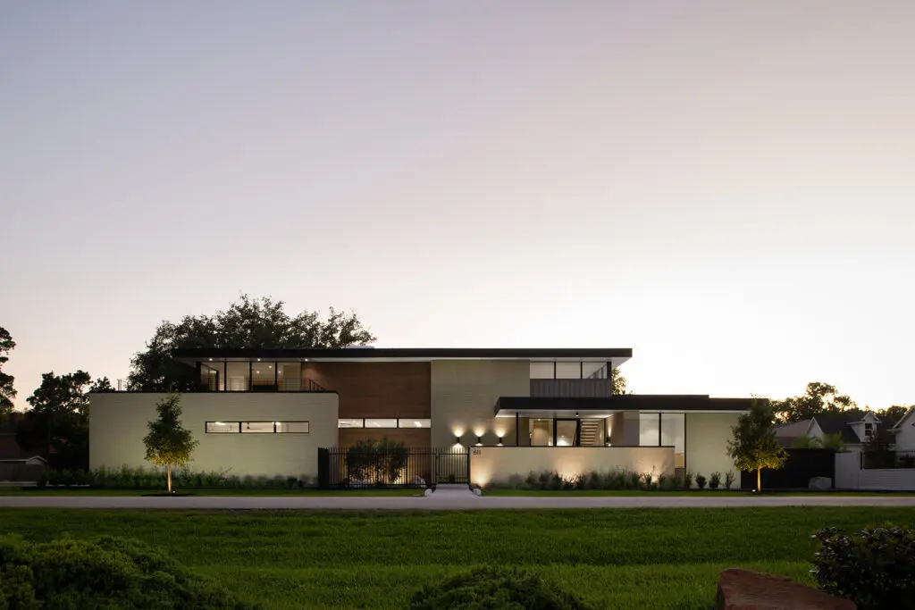 StudioMET’s commissioned architectural services are one-of-a-kind and specifically tailored to their clients’ goals, budget and site.