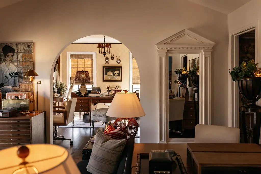 With a petite footprint that packs a powerful punch, 5015 Stoneleigh Avenue makes use of every inch of its 1,300 square feet. (Photo by Beckley)