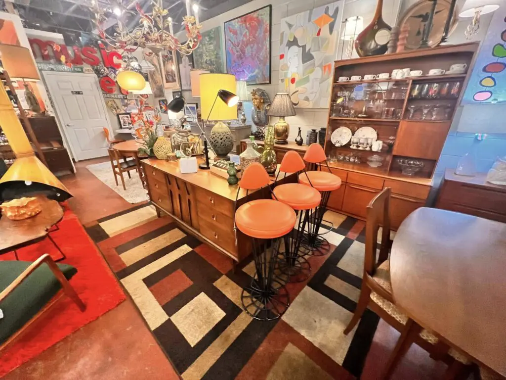 For all things vintage, Atomic Then & Now is a must. (Courtesy)