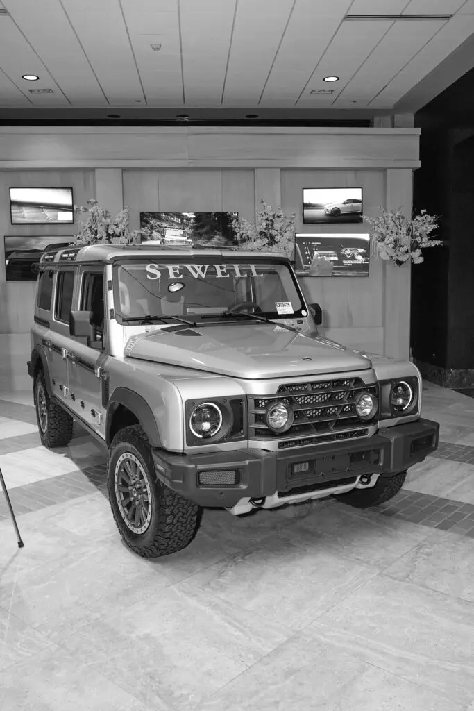 Sewell generously provided one of the most sought-after raffle prizes! (Photo by Nate Rehlander)