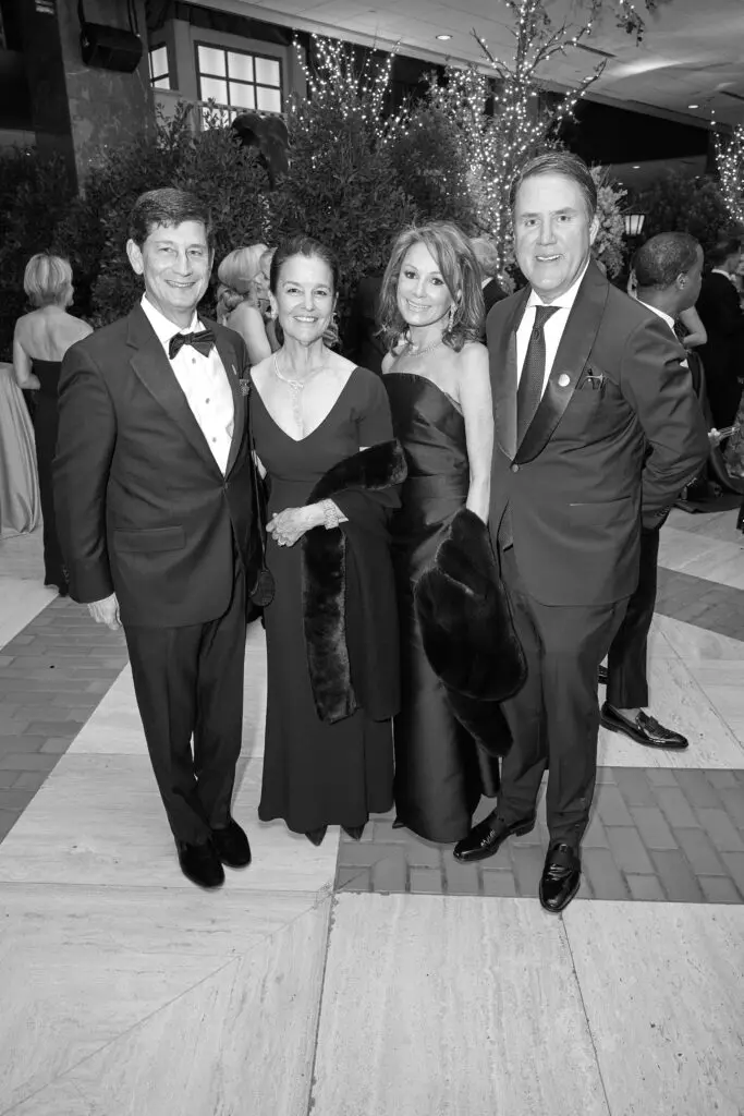 Richard & Betsy Eiseman, Claire & Dwight Emanuelson (Photo by Nate Rehlander)