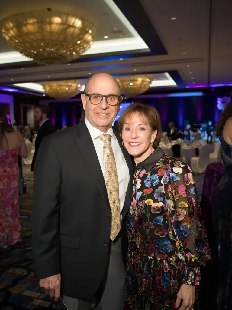 Ronnie & Judy Yambra at the Seven Acres gala. (Photo by Daniel Ortiz)