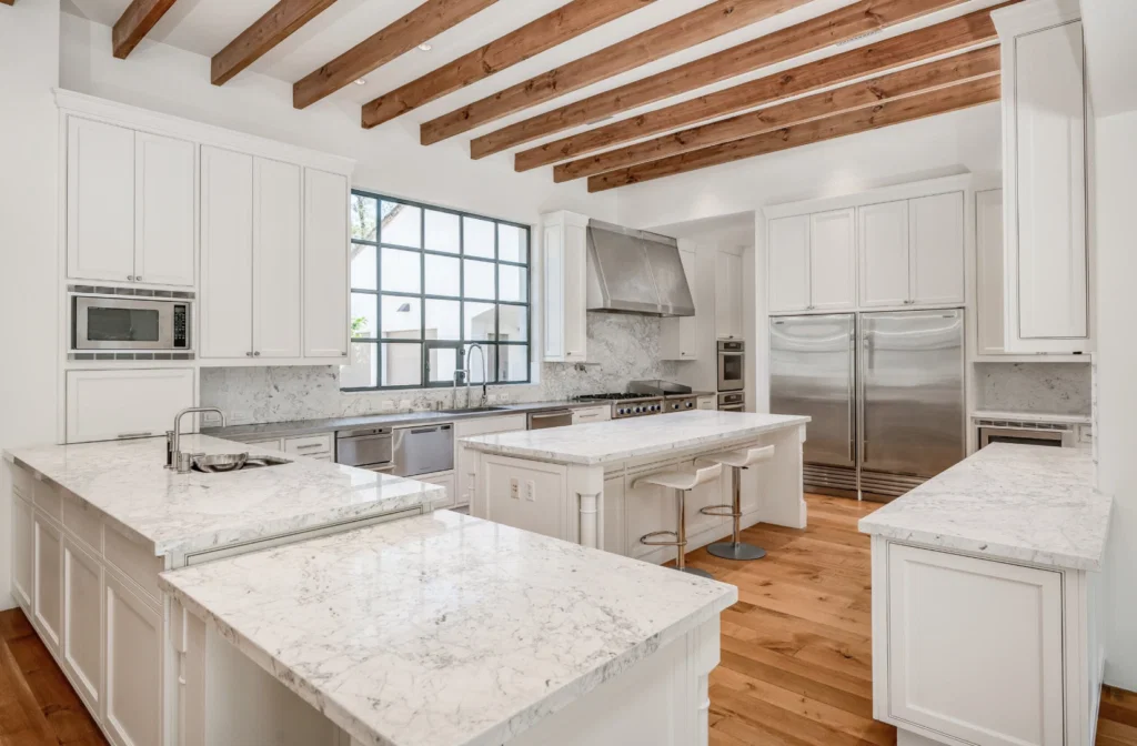 The kitchen at 119 Carnarvono. (Photo by Patrick Bertolino for Martha Turner Sotheby's International Realty)