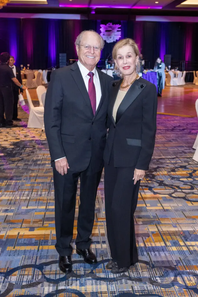 Warren & Tammy Simi at the Seven Acres gala. (Photo by Jacob Power)