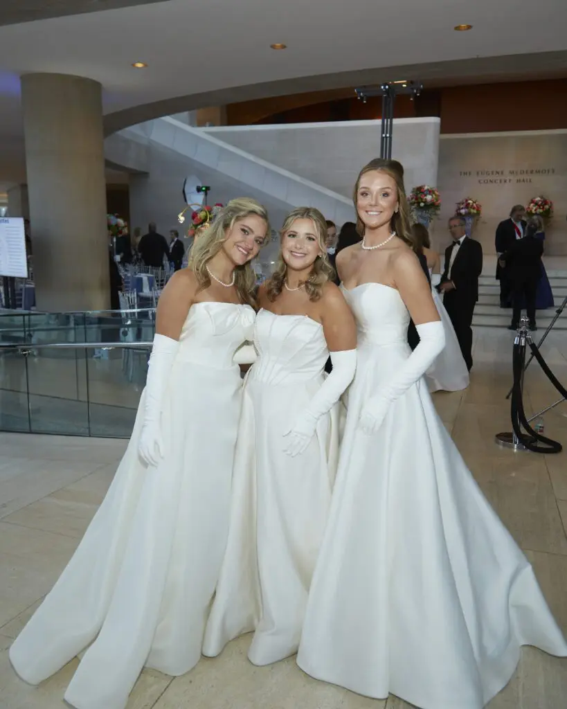 Finley Galvin, Isabelle Eggart, Madeleine Hubach. (Photo by Gittings)
