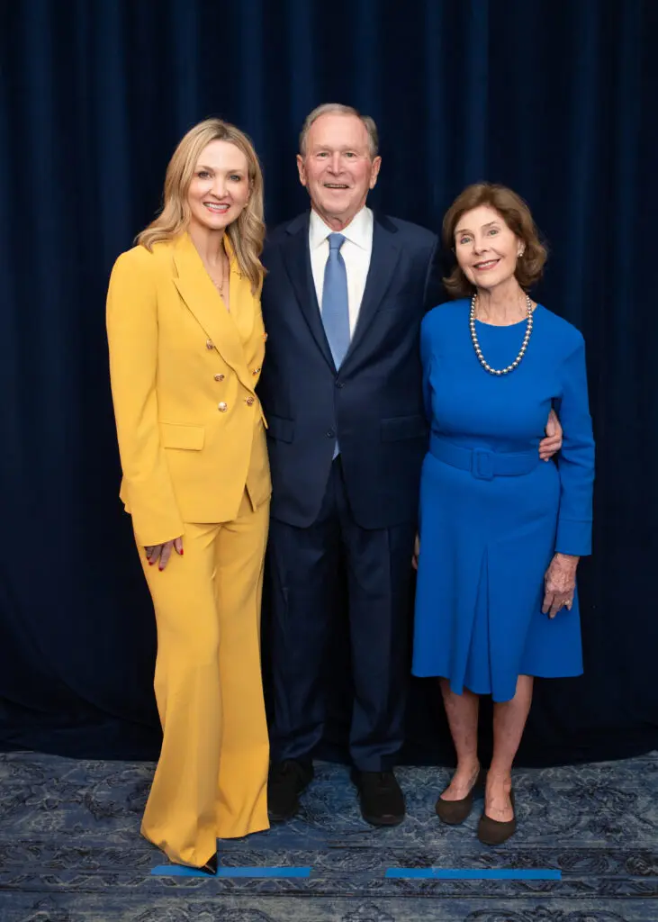 Fort Worth Mayor, Mattie Parker, President George W. Bush, and First Lady
Laura Bush (Photo by Rachel DeLira – StyleFW Pictures)