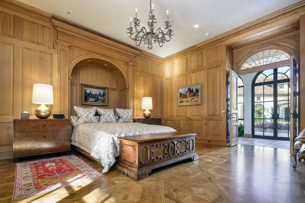Each spacious bedroom include an en suite bath. (Photo by Briggs Freeman Sotheby's International Realty)