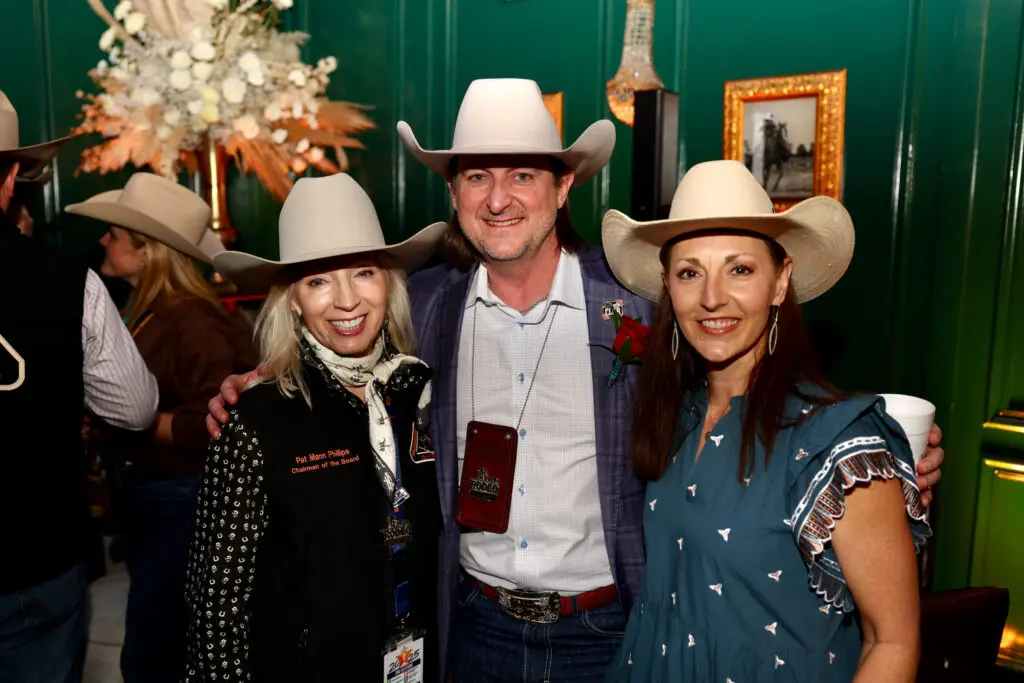HLS&R board chair Pat Mann Phillips, Russell & Stacey White a the Cotton Quy Club (Photo by Ashley Patranella, Painted Peacock Photography)