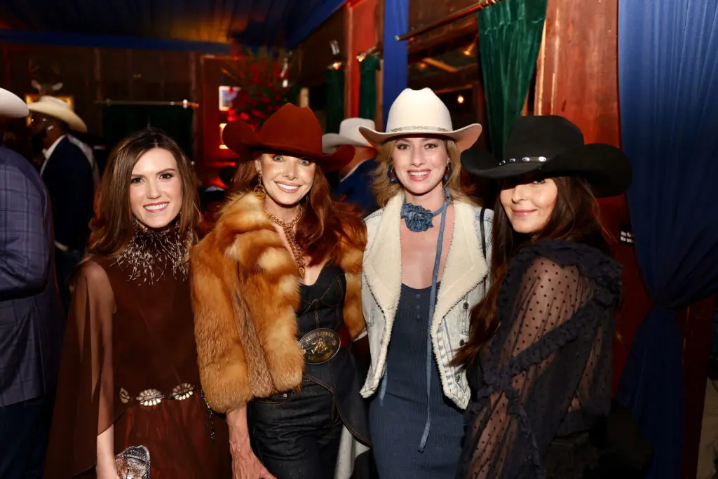 Heather Almond, Marla Hurley, Kaleta Blaffer Johnson, Tara Martin at the Cotton Q Club (Photo by Ashley Patranella, Painted Peacock Photography)