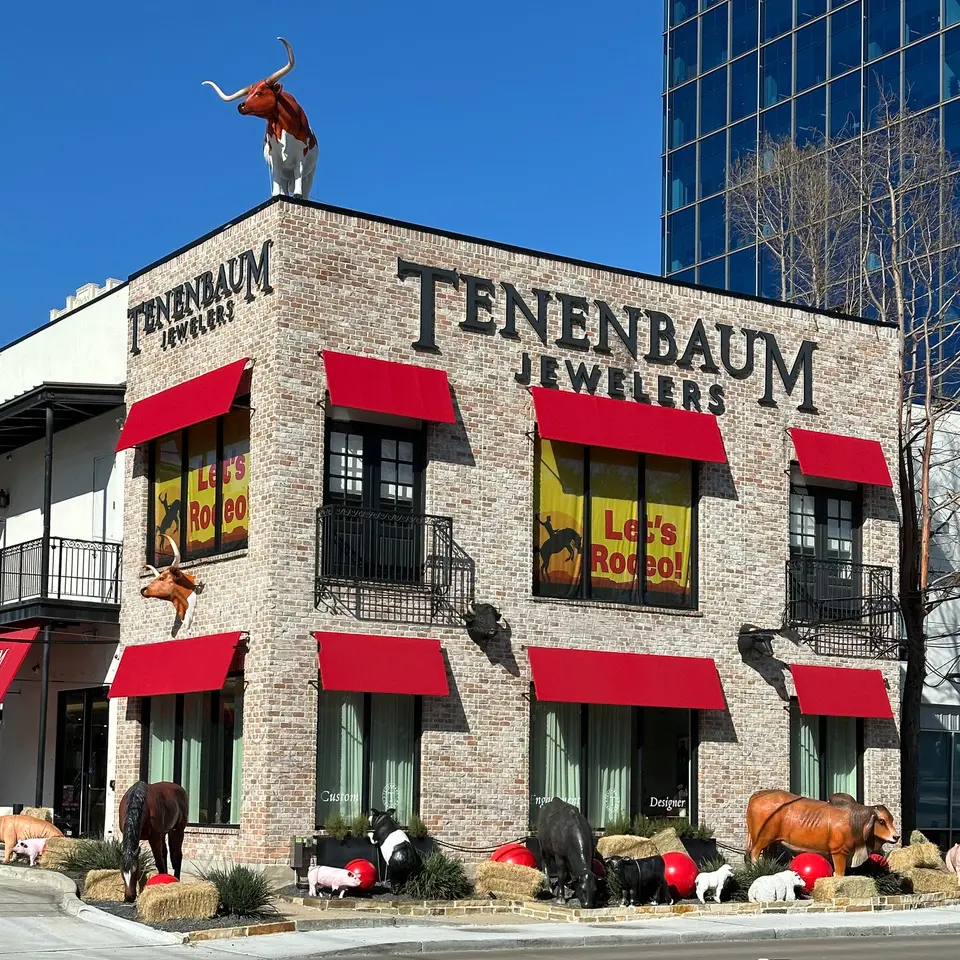Tenenbaum Jewelers is all dressed up for the Houston Livestock Show & Rodeo, bringing smiles to passersby on Westheimer.
