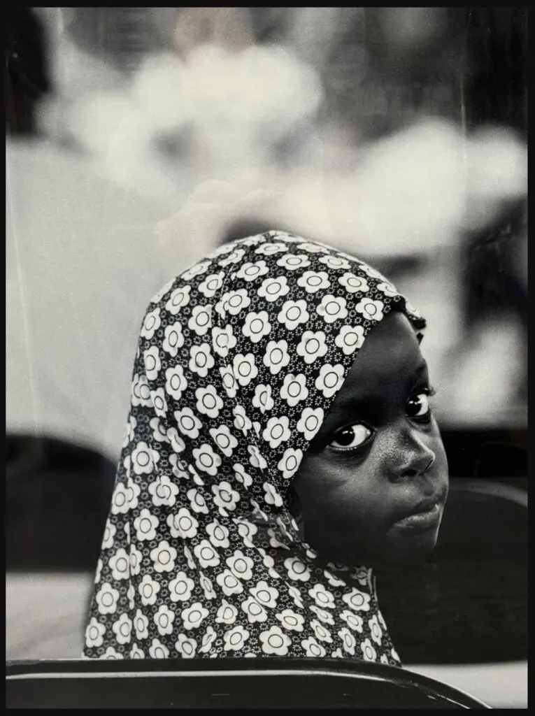 Alonzo Williams Jr.'s "Girl in Third Ward," 2013, on view at Gensler Houston headquarters. (Courtesy the Guess Lawson Collection)