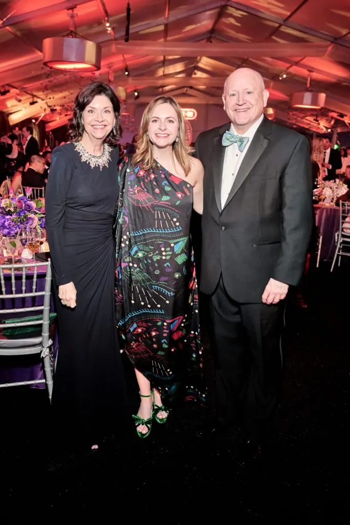 Roxann Neumann,  KaraNeumann, Tim Neumann at the Discovery Green Gala (Photo by Fulton Davenport)