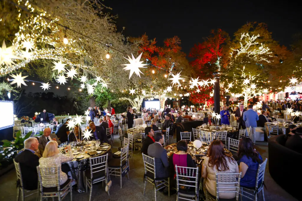 The stars at night were indeed big and bright at the Rockets Clutch City Foundation gala held on the grounds of the Fertitta family home in River Oaks. Photo courtesy of Rockets.com)
