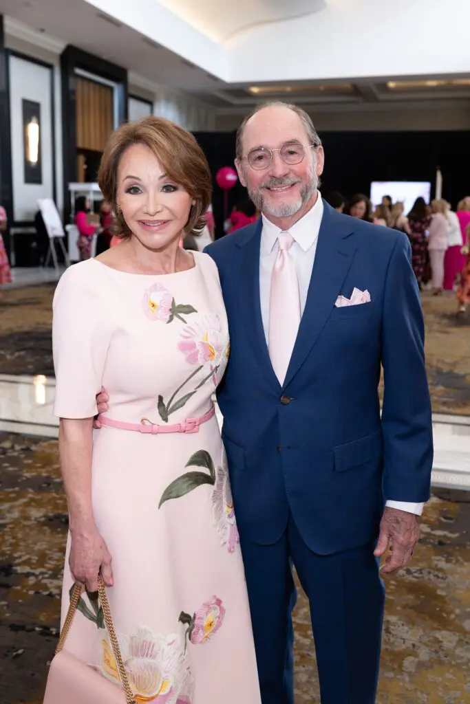 Gaye Lynn & Stuart Zarrow at the American Cancer Society 'Tickled Pink' luncheon (Photo by Daniel Ortiz)