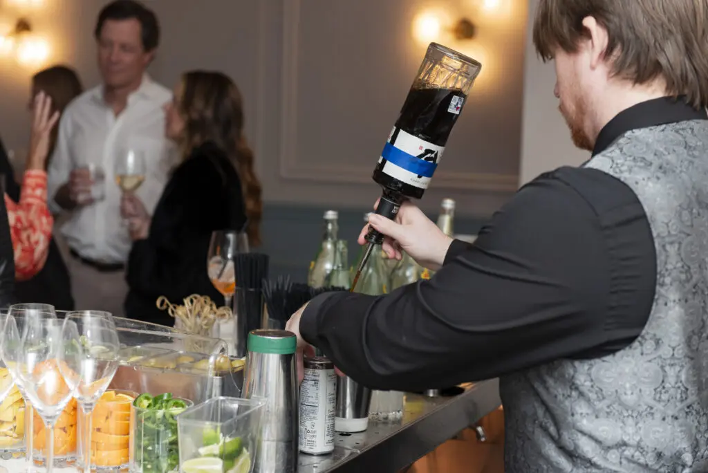 Guests enjoyed cocktails from Park House to toast Schoelkopf Gallery (Photo by Celeste Cass)