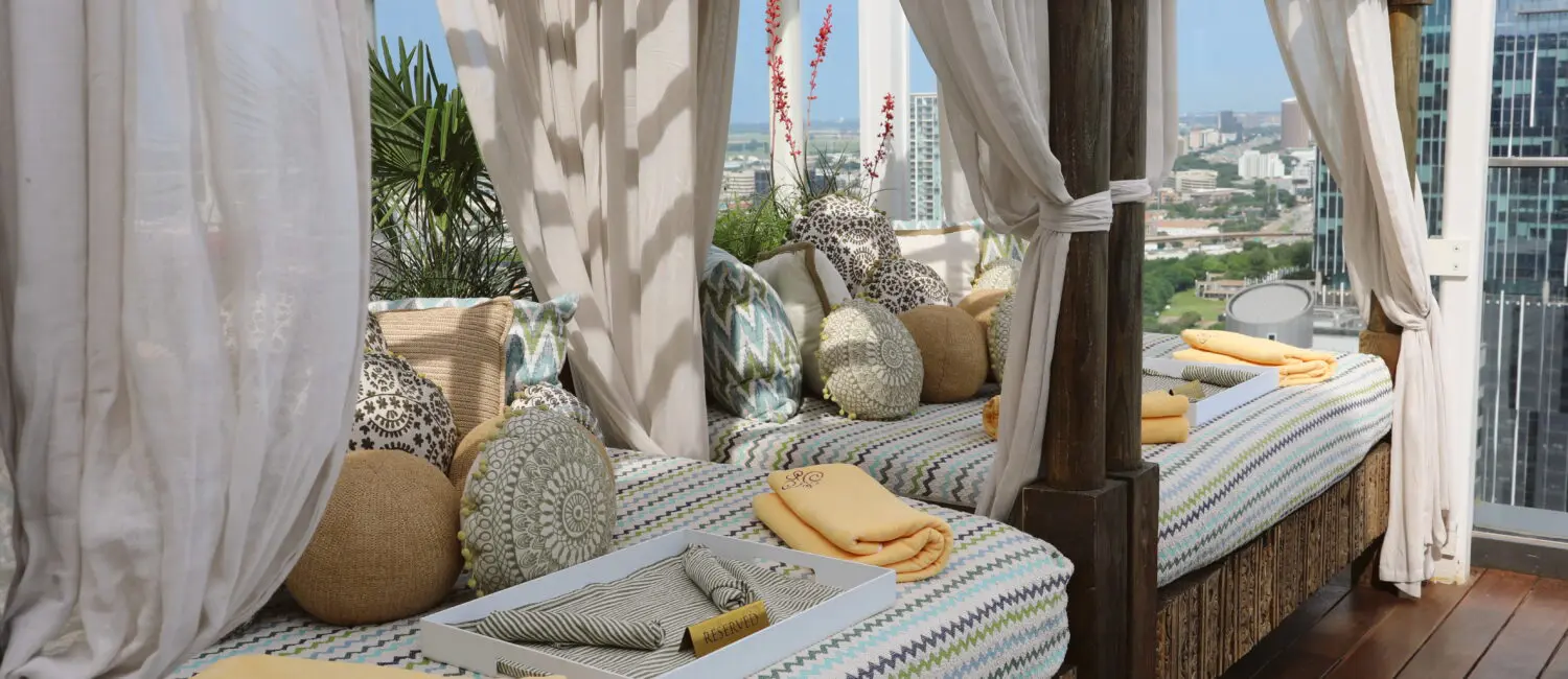 Hotel guests can also shop at Missoni’s custom retail cabana, which will offer the brand’s latest collection of ready-to-wear, as well as home collections and swim. (Photo by Hôtel Swexan)