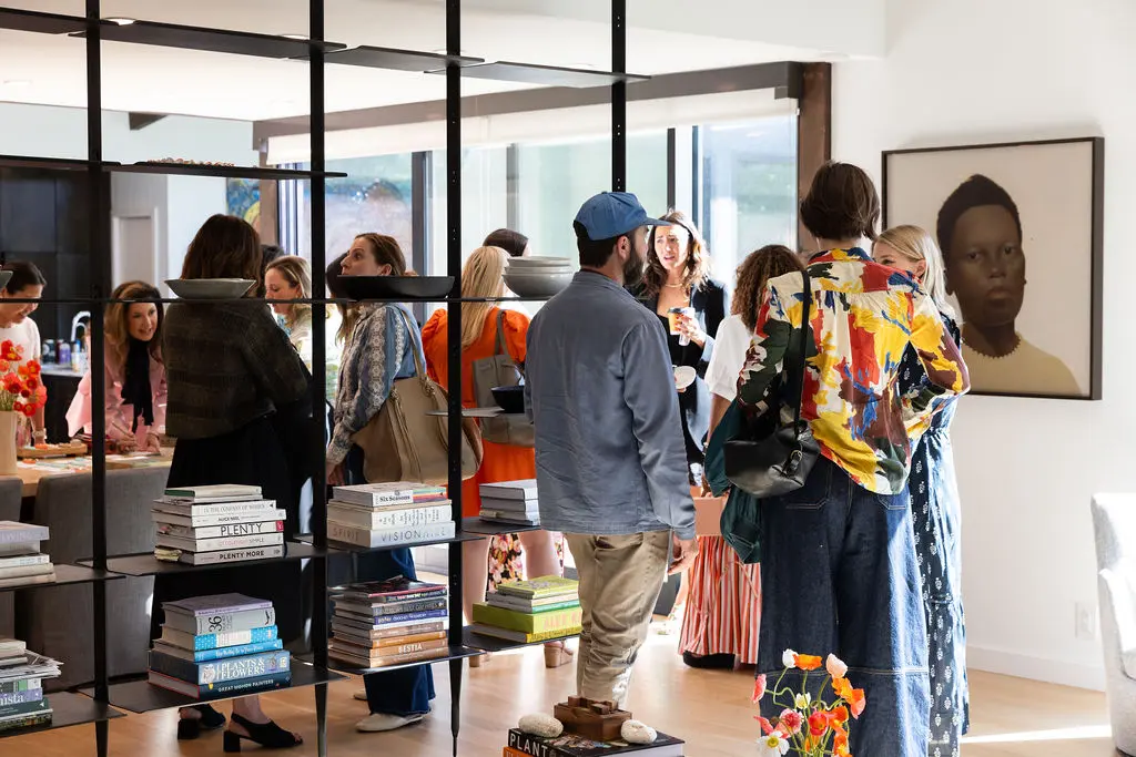 Guests gathered at the home of Leatherology co-founder Rae Liu for an intimate artist talk with Madeline Donahue and Nina Johnson Gallery. (Photo by Kaitlin Saragusa Photography)