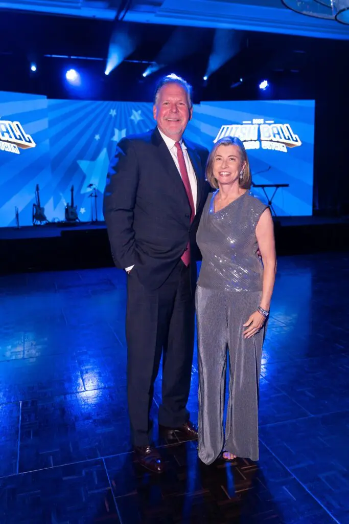Brad & Claudia Freels at the Make-A-Wish ball (Photo by Daniel Ortiz)